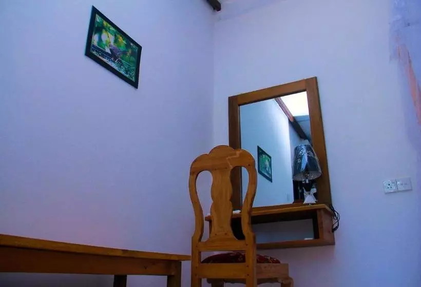 Pension Thusitha S Nest
