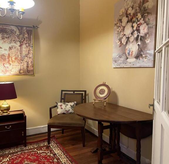 هاستل Casa Dos Leones