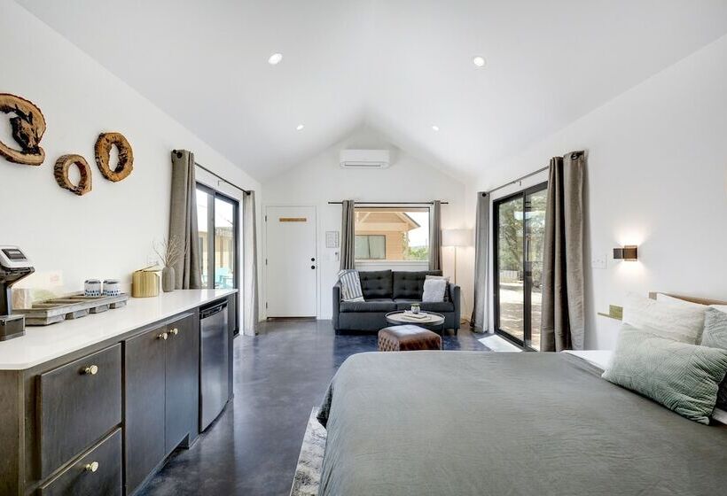 Otel Lucky Arrow Retreat  Dripping Springs