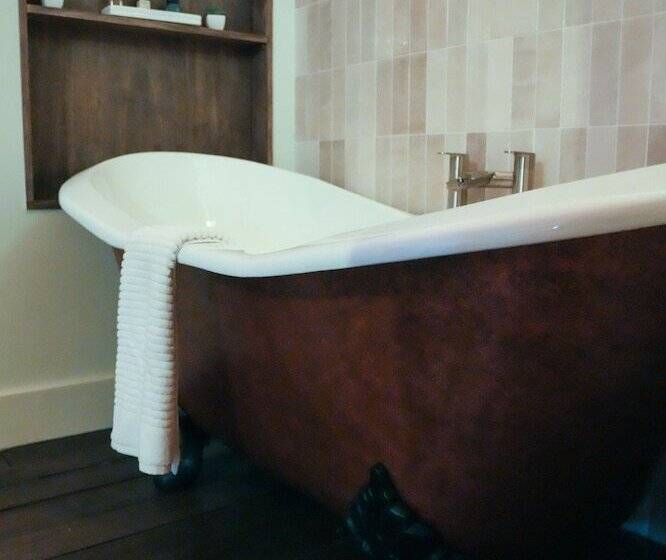 Otel Lucky Arrow Retreat  Dripping Springs