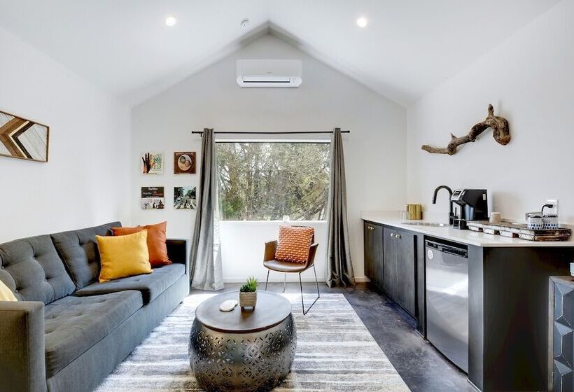 Otel Lucky Arrow Retreat  Dripping Springs