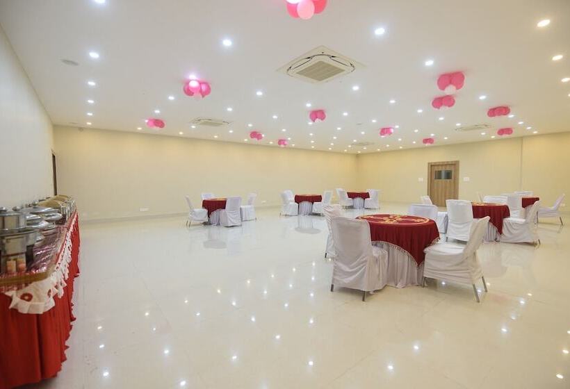 Hotel Nilay Residency