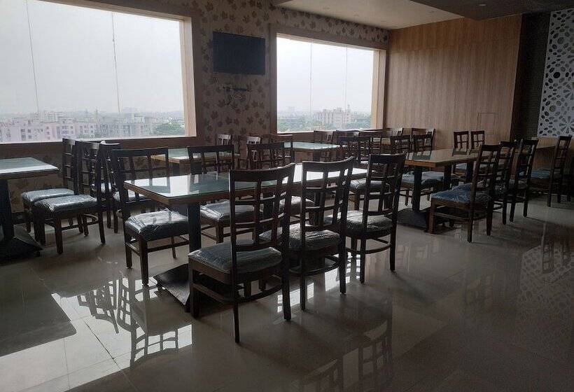 Hotel Nilay Residency