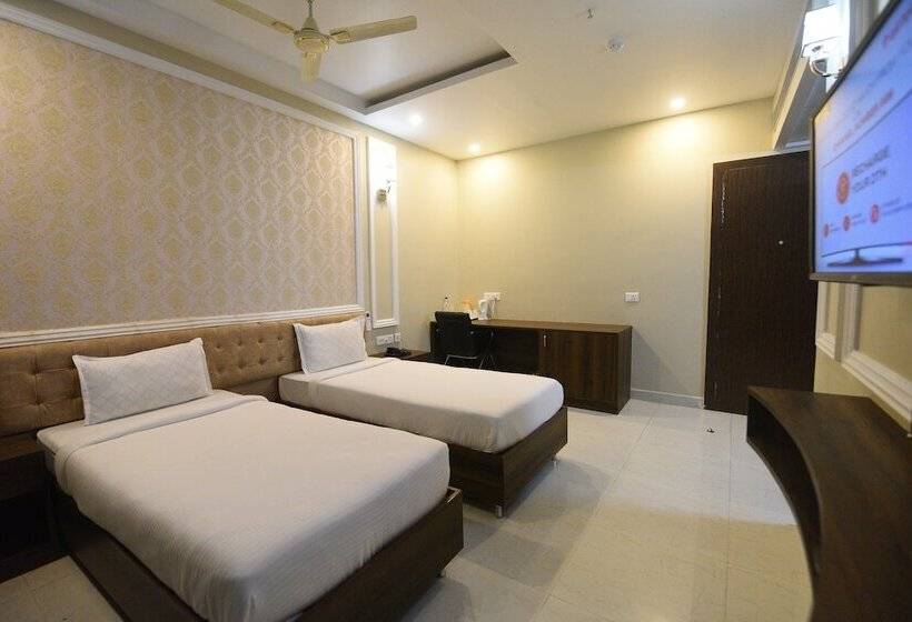 Hotel Nilay Residency