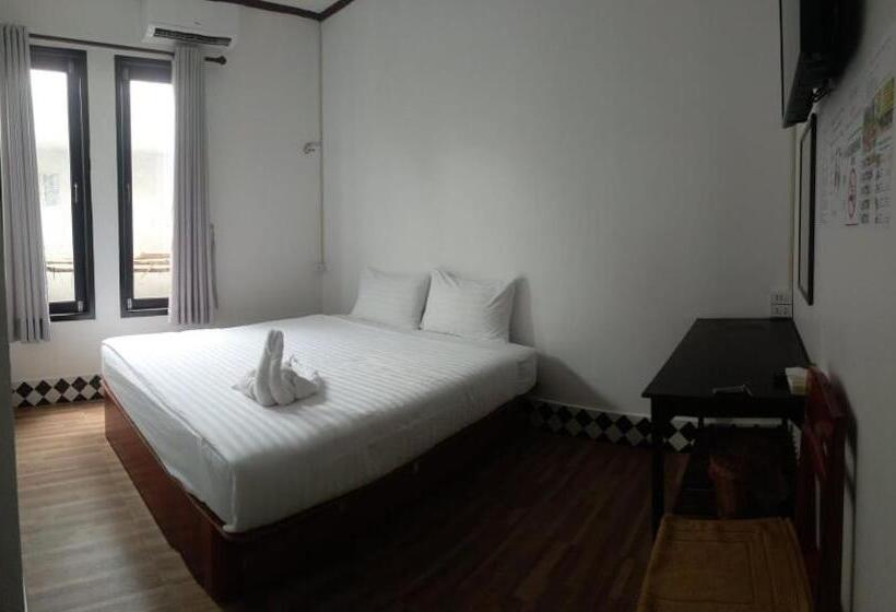 בית מלון כפרי Sd View