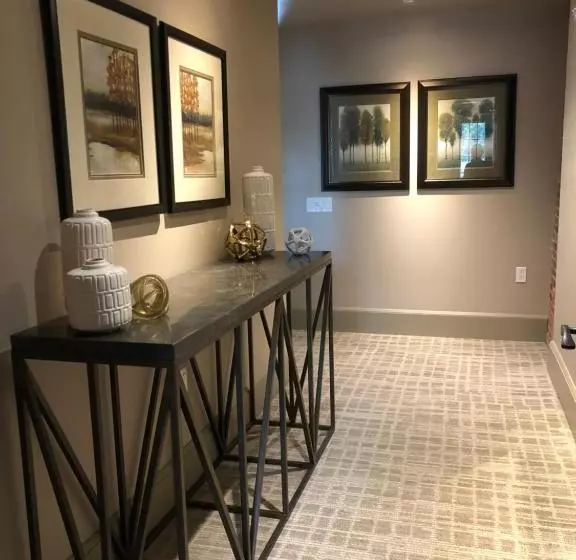 ユースホステル Farmer's Creekside Tavern & Inn