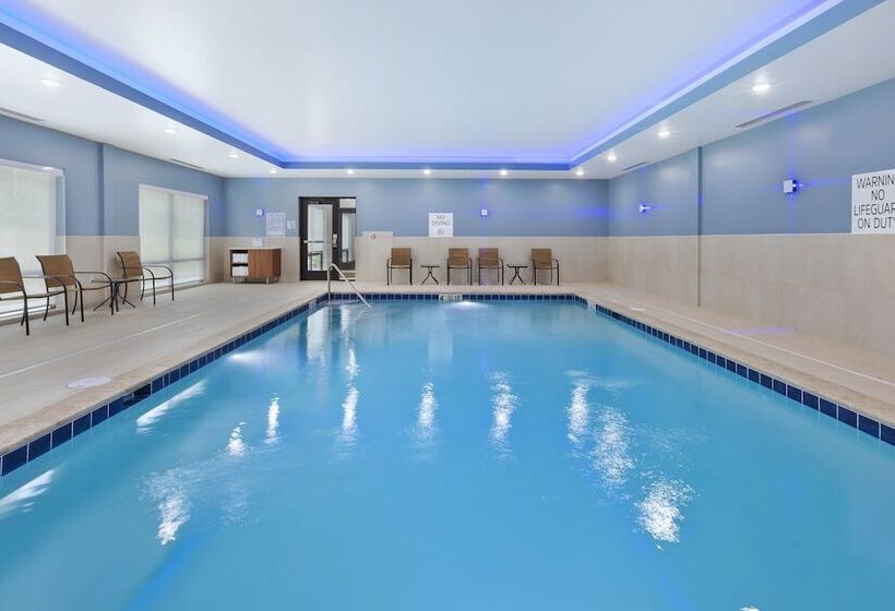 فندق Holiday Inn Express & Suites   Painesville   Concord, An Ihg