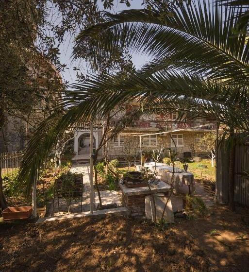 پانسیون Astakos Apartments Budva