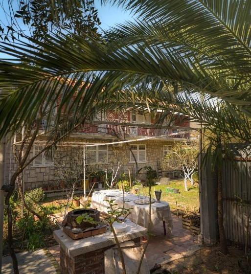 پانسیون Astakos Apartments Budva