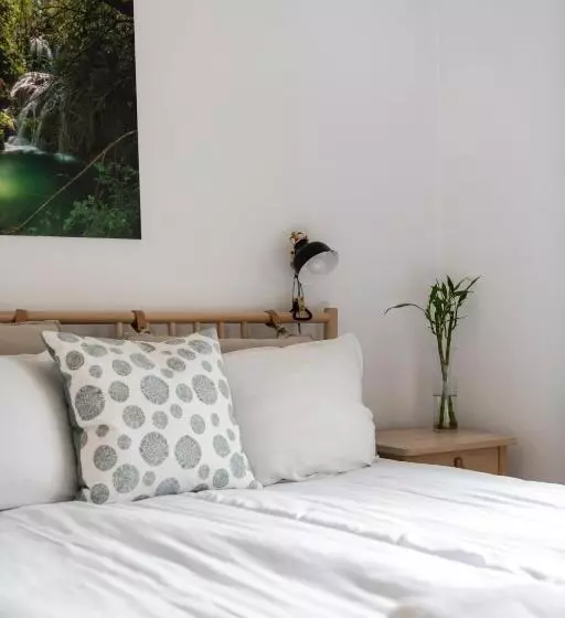 پانسیون Guest House Rossy