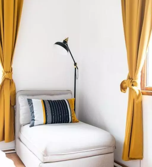 پانسیون Guest House Rossy