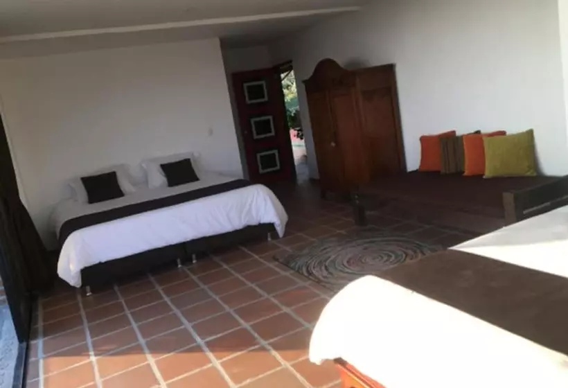 ペンション Sierra Morena