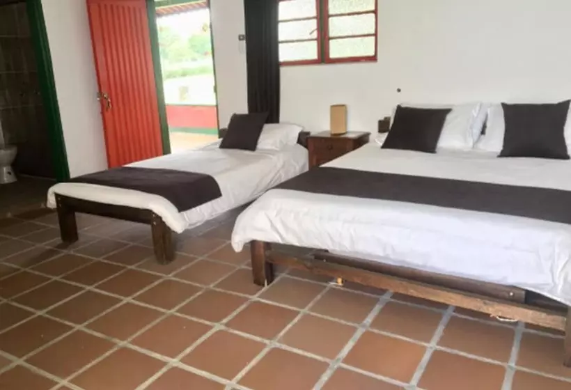 ペンション Sierra Morena