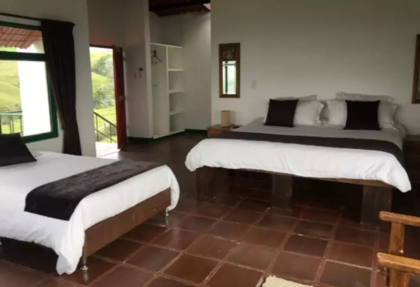 ペンション Sierra Morena