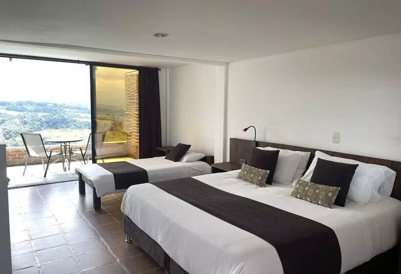 ペンション Sierra Morena