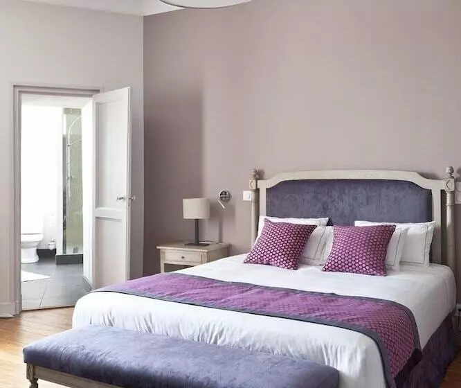 Aamiaismajoitus (B&B) Chambres D Hôtes Du Château De Seguin