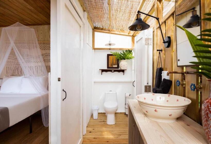 تختخواب و صبحانه Finca Victoria