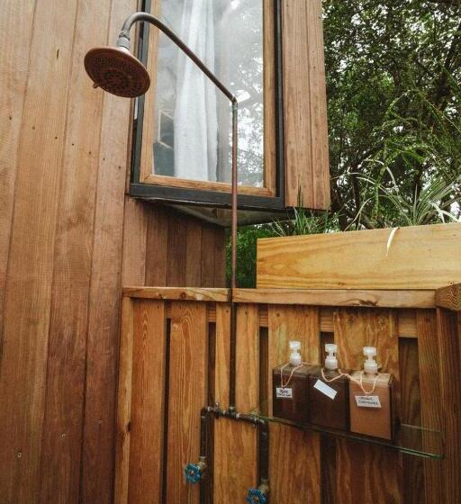 تختخواب و صبحانه Finca Victoria