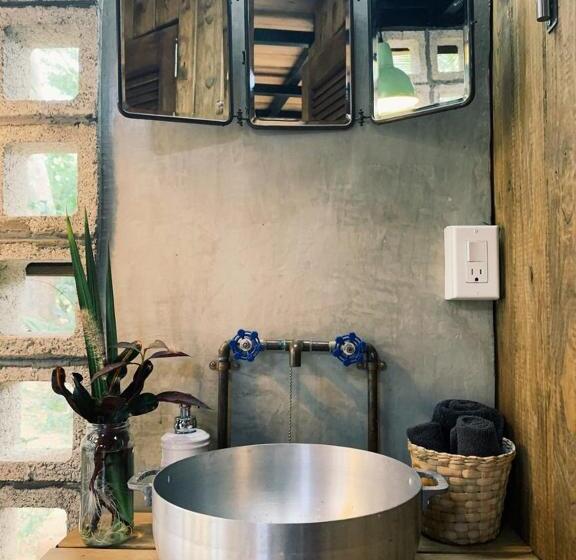 تختخواب و صبحانه Finca Victoria