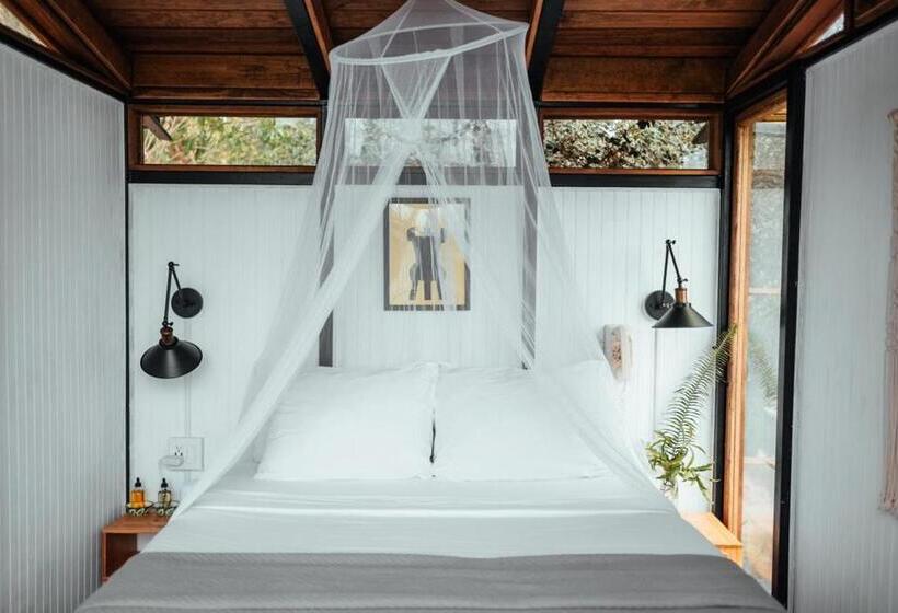 تختخواب و صبحانه Finca Victoria