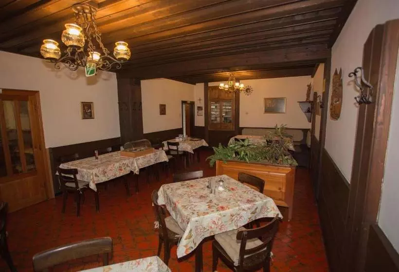 Hotelli Gasthof Maurer