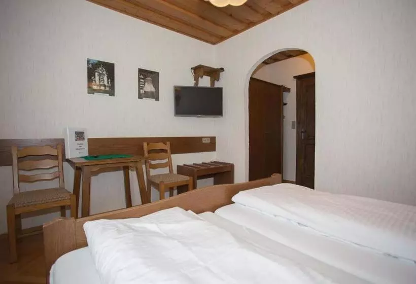 Hotelli Gasthof Maurer