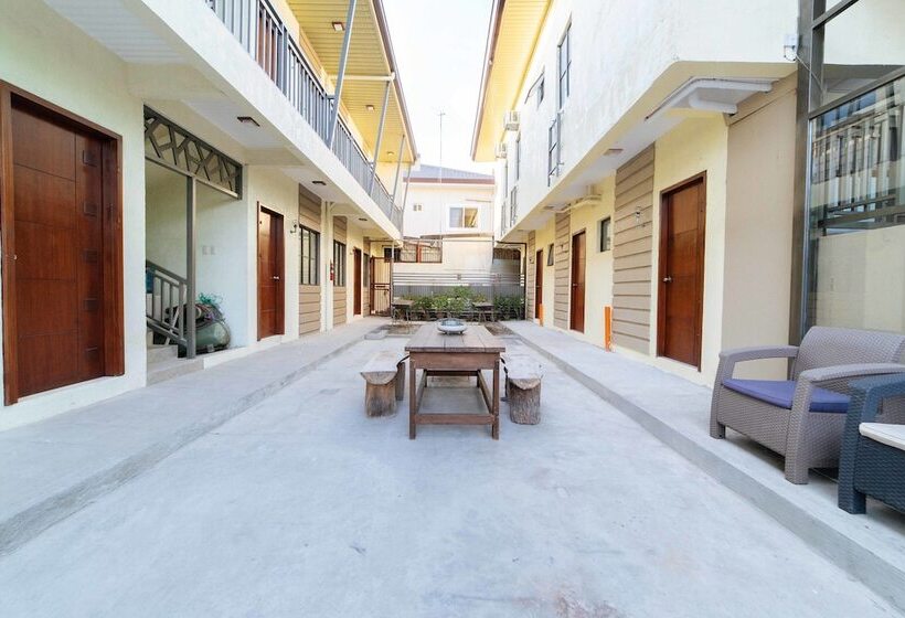 فندق Reddoorz Plus @ Casa Lucia Sindalan San Fernando City Pampanga