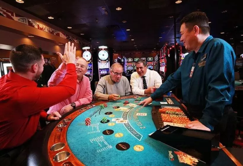 Hotelli Ute Mountain Casino