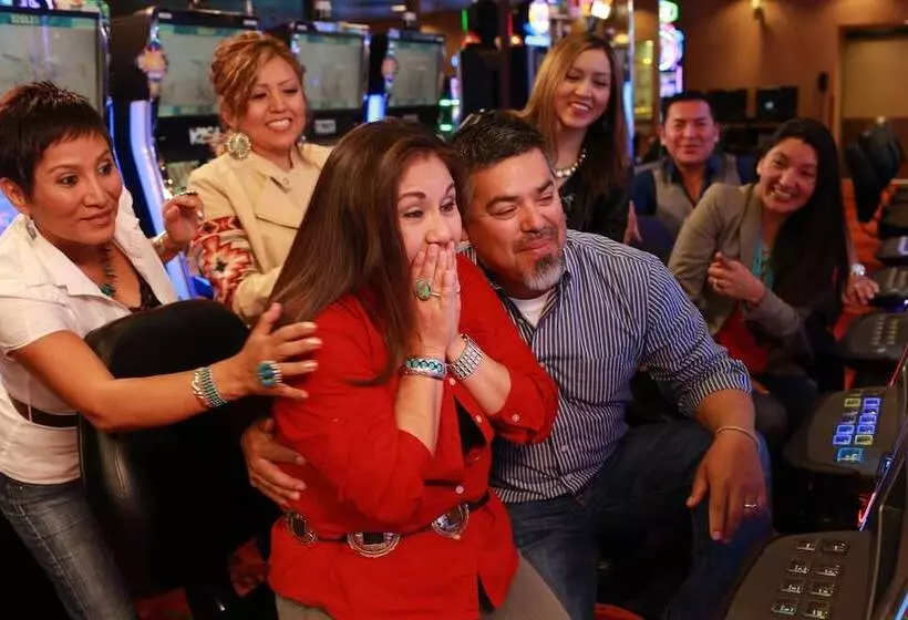 Hotelli Ute Mountain Casino