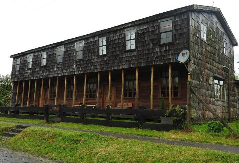 پانسیون La Casona Puelo Lodge