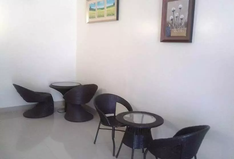 Retkeilymaja Meaco Hotel   Calbayog