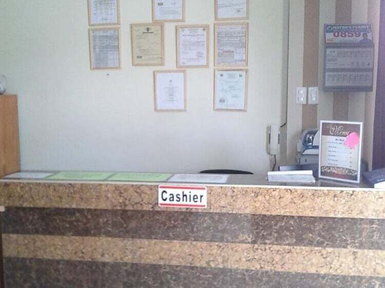 Szálló Meaco Hotel Calbayog