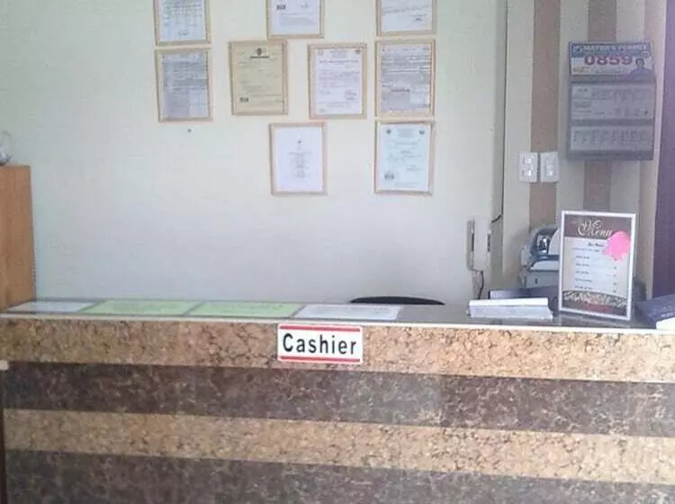 Retkeilymaja Meaco Hotel   Calbayog