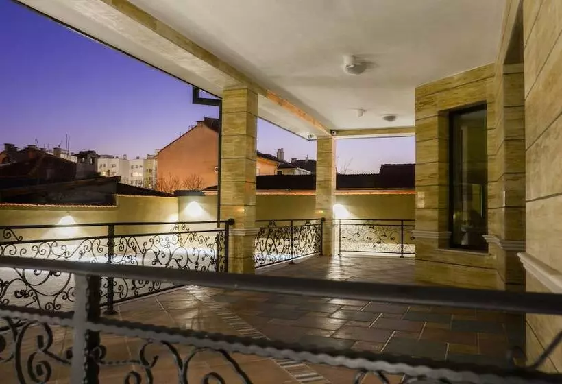 Hotelli Residence Bilyana