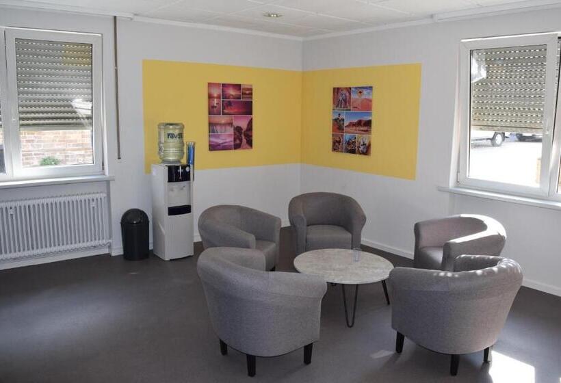 בית מלון כפרי Zum Ochsen