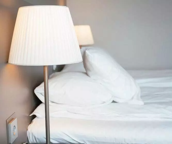 Wood Hotel By Frich S