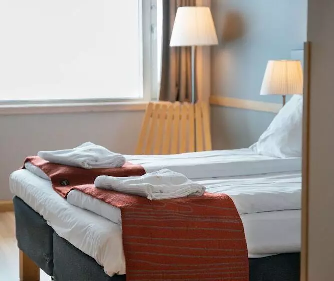 Wood Hotel By Frich S