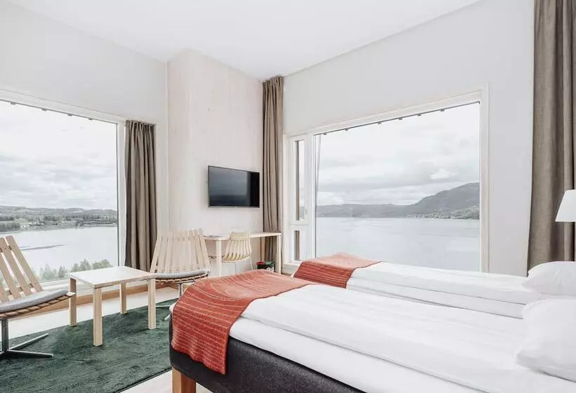 Wood Hotel By Frich S