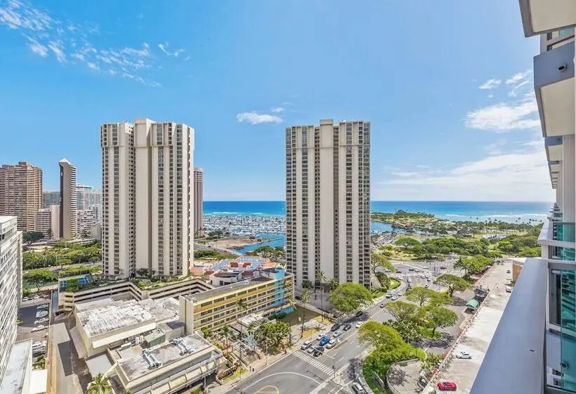 ホテル Castle At Ala Moana