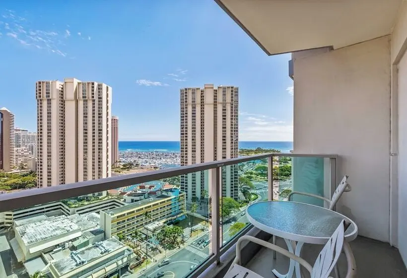 ホテル Castle At Ala Moana