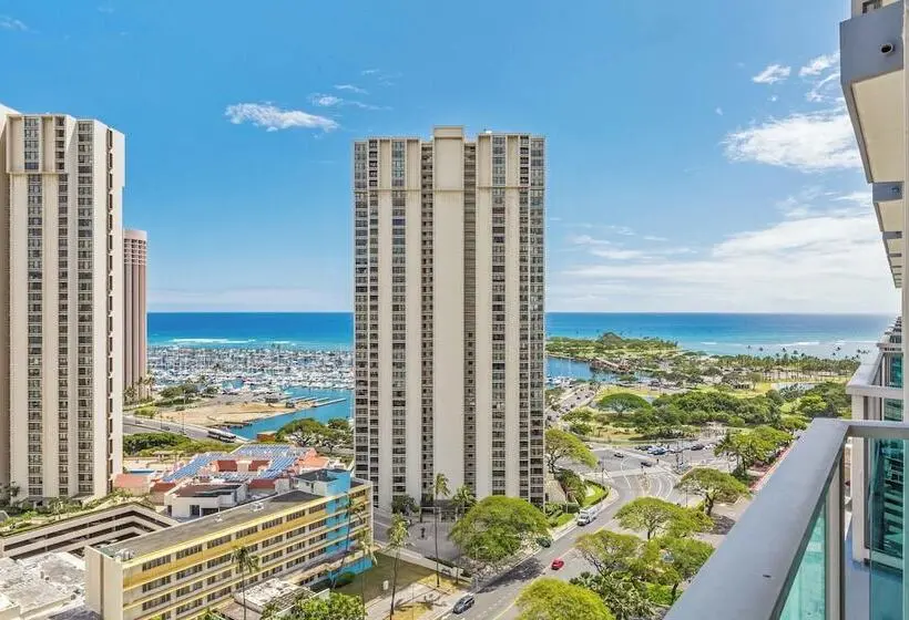 ホテル Castle At Ala Moana