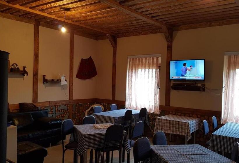 هاستل Kompleks Trnovski Vetar