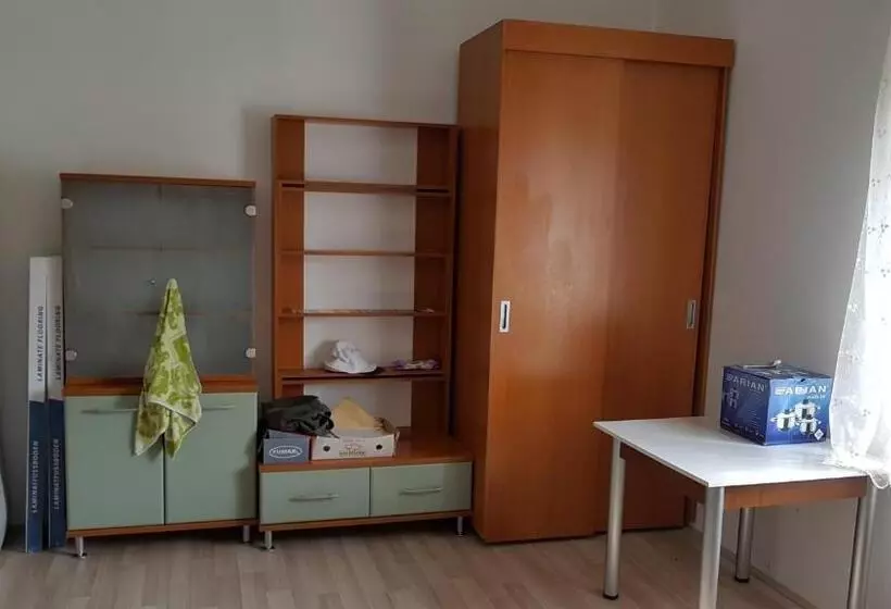 هاستل Kompleks Trnovski Vetar