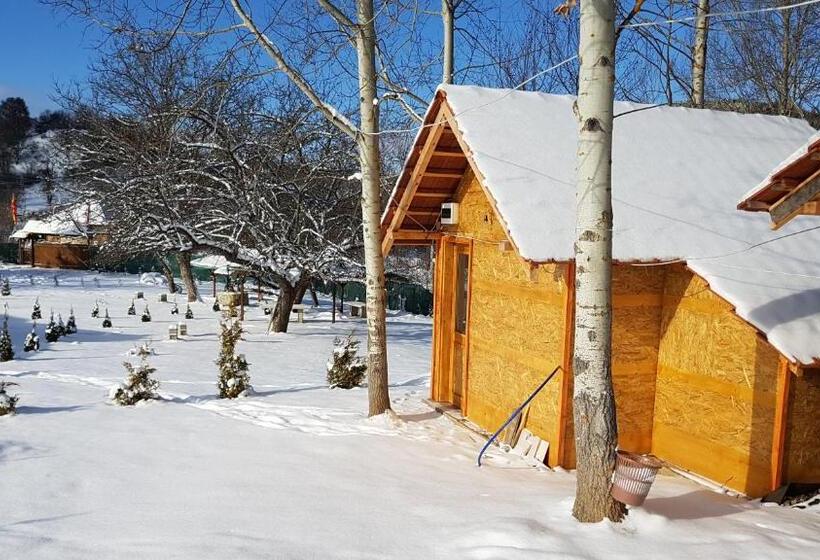 هاستل Kompleks Trnovski Vetar