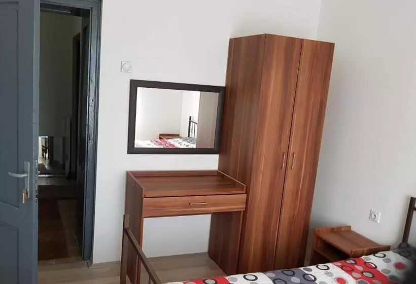 هاستل Kompleks Trnovski Vetar