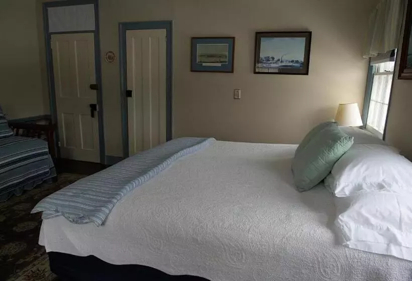 Retkeilymaja Shoreham Inn Bed & Breakfast