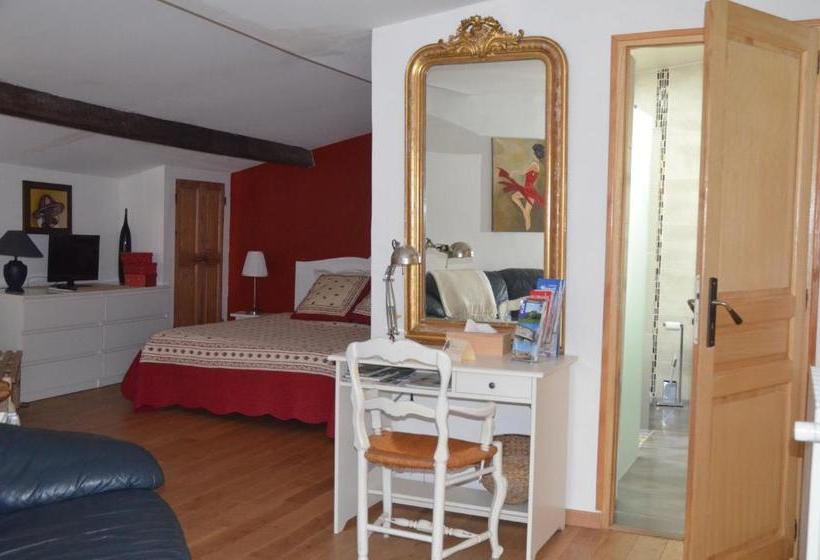 ベッドアンドブレックファースト Chambre D'hôtes La Vigneronne