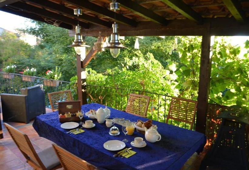 ベッドアンドブレックファースト Chambre D'hôtes La Vigneronne