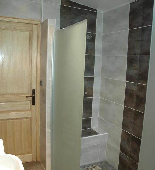 ベッドアンドブレックファースト Chambre D'hôtes La Vigneronne