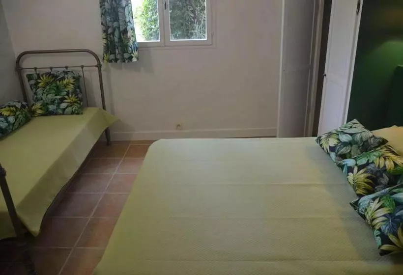 ベッドアンドブレックファースト Chambre D'hôtes La Vigneronne